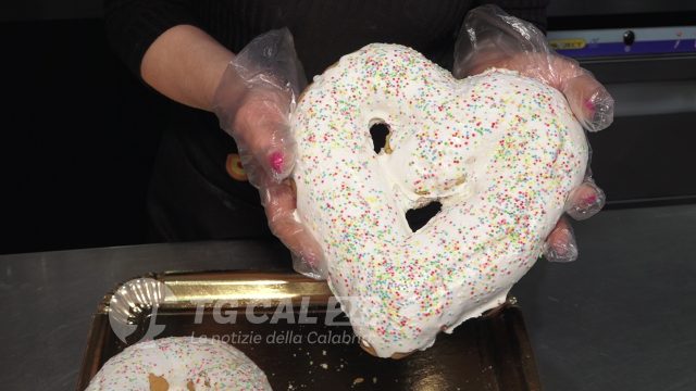 Dolci di Pasqua: la Calabria celebra la tradizione, ma manca manodopera