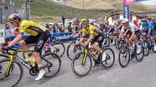 Giro d’Italia, martedì traffico rivoluzionato tra Catanzaro e Cosenza