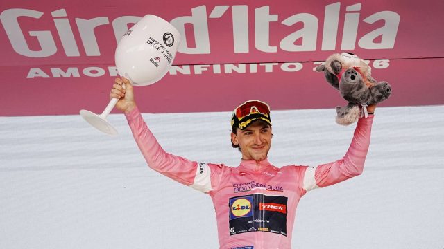 Giro d’Italia, Narvaez vince e Ciccone maglia rosa