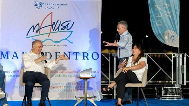 Crotone, parte “Mare Dentro”: MAVISU racconta la Calabria del mare