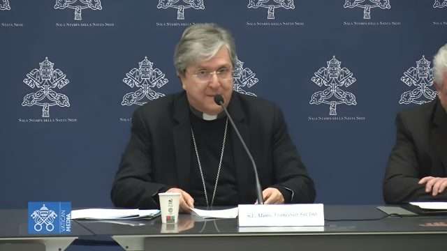 Fiamme sul Pollino, il grido di monsignor Savino: “Dietro quei roghi la mano dell’uomo”